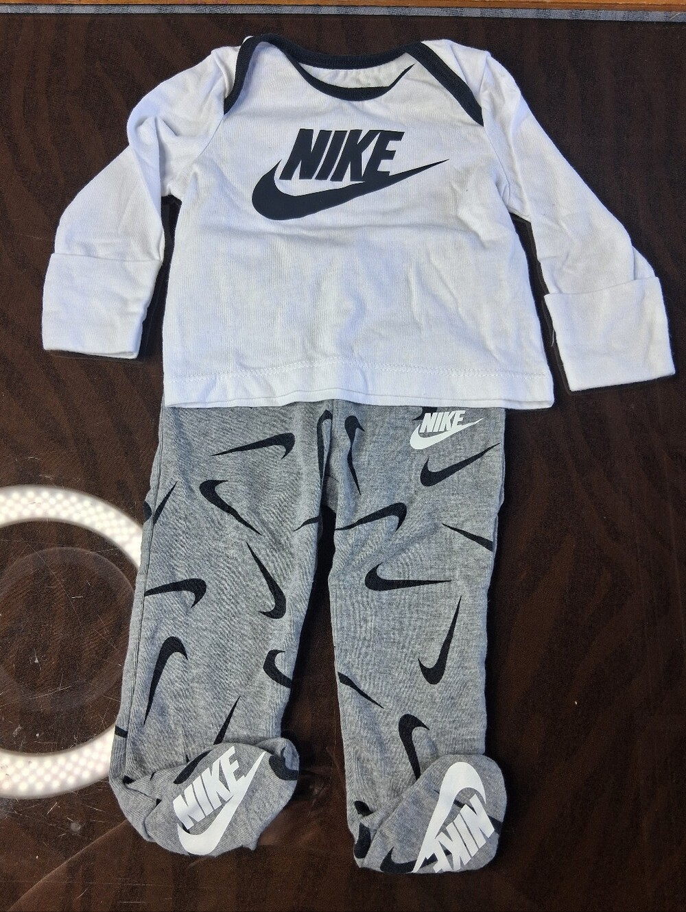 Nike White & Gray Baby Two-Piece Set with Black Swoosh 3m
